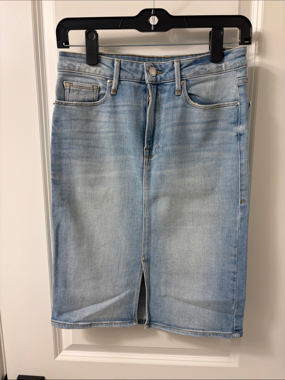 Good American Light Wash Denim Pencil Skirt with Front Slit